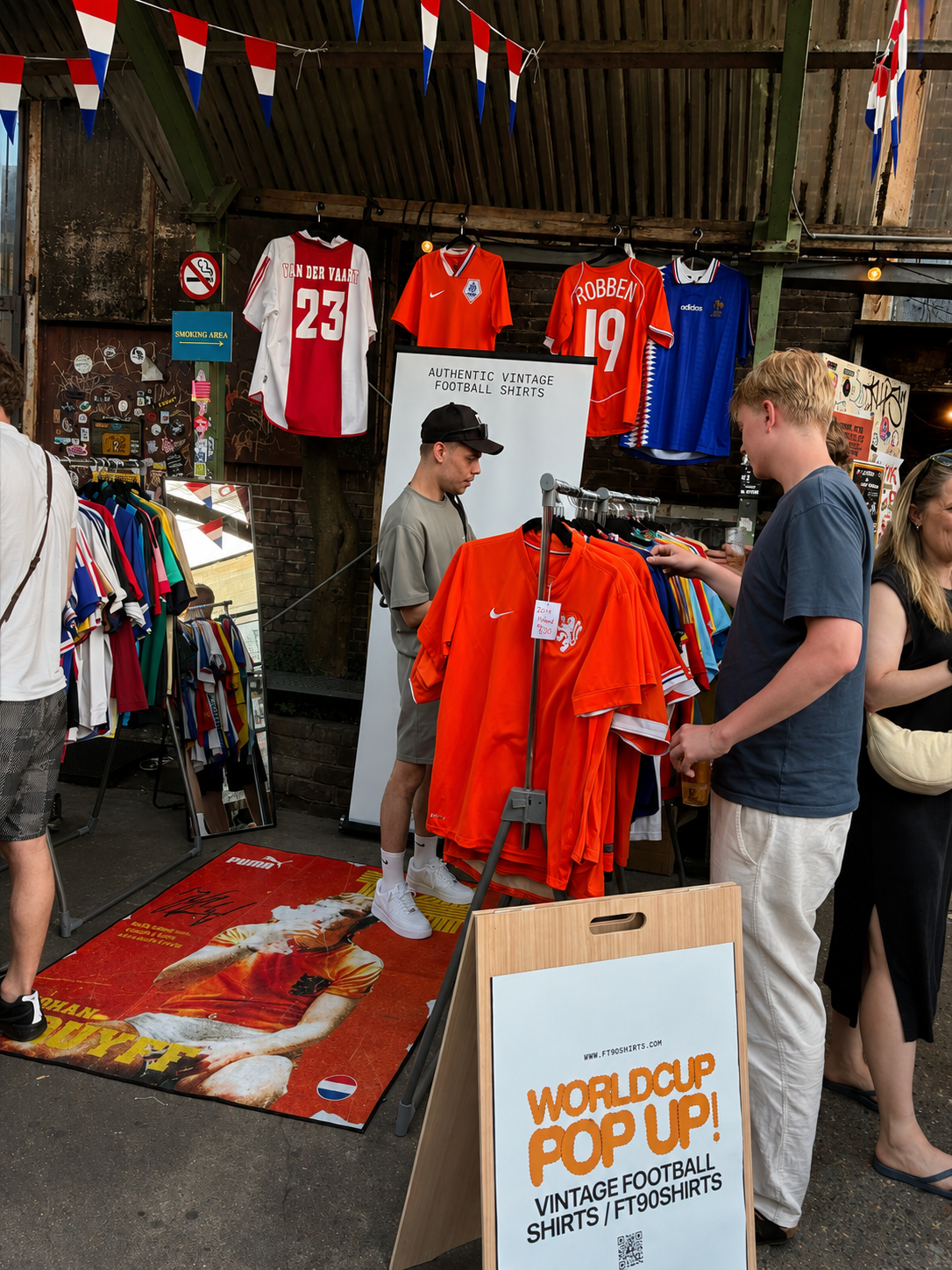 @FT90Shirts's football rug setup