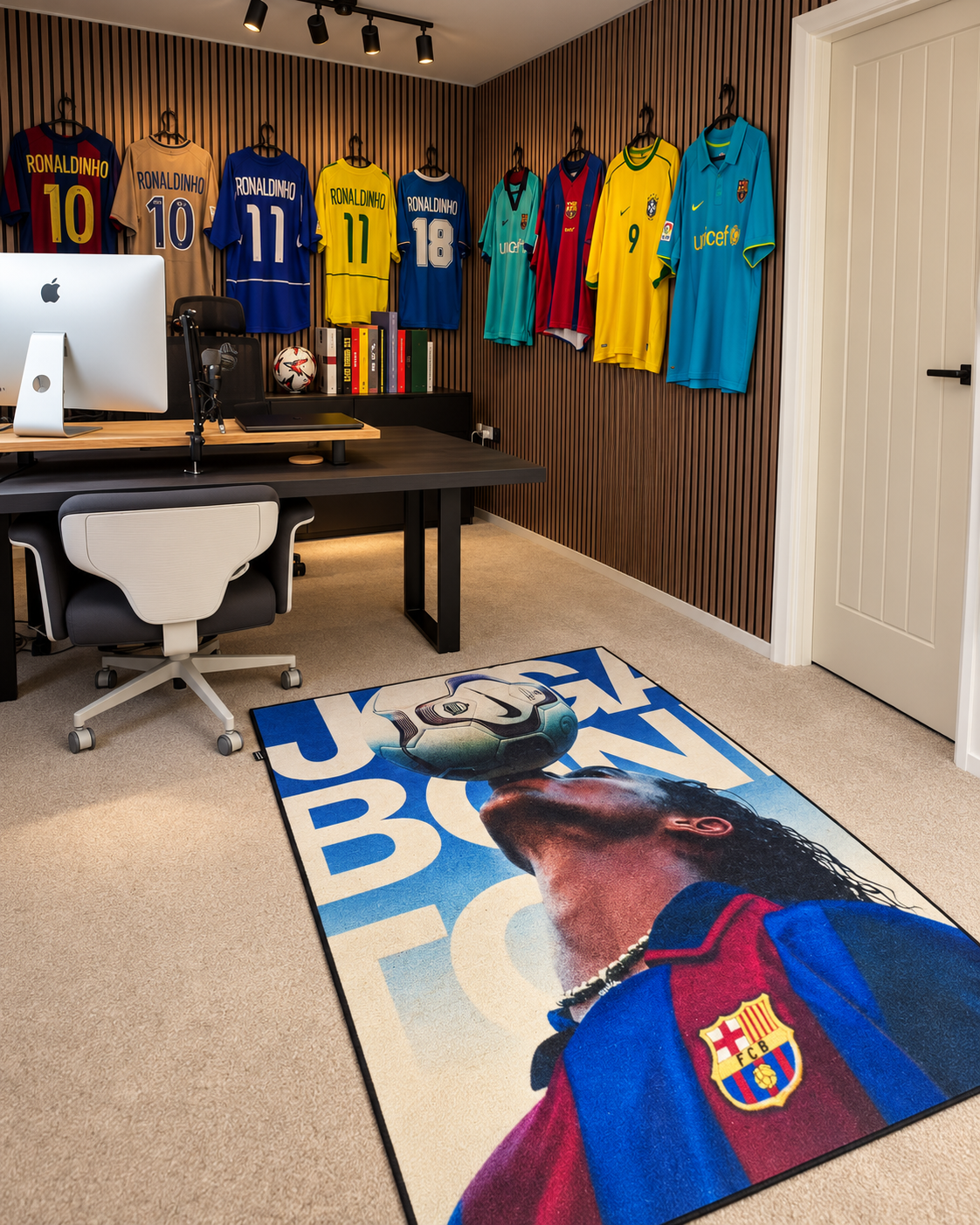 @OllyHud's football rug setup